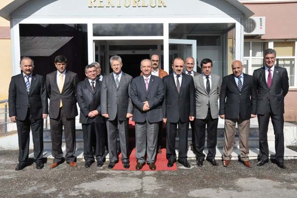 Muammer Erol, Rektör Boztuğ’u  ziyaret etti galerisi resim 5