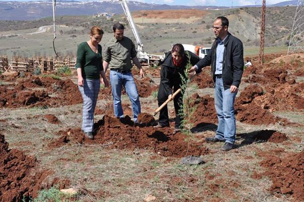 Tunceli Üniversitesi 3000 Fidan Dikti galerisi resim 6