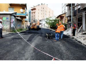 ASFALT KAPLAMA ÇALIŞMALARINA HIZ VERİLDİ