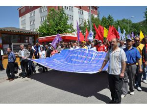 Tunceli’de Kamu Çalışanları İş Bıraktı