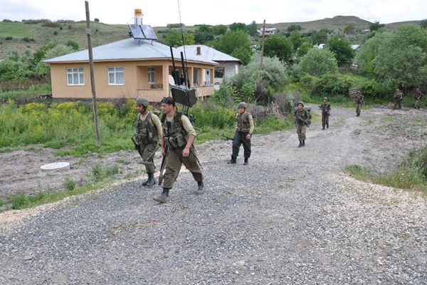 Tunceli’de Çatışmalar devam ediyor galerisi resim 3