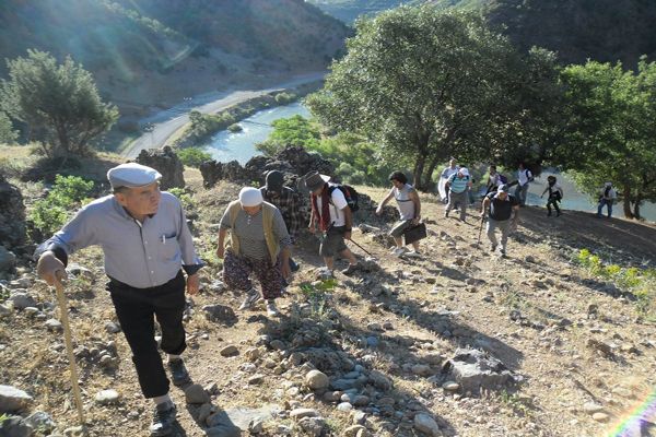 2200 rakımlı Zel Dağında nikâh galerisi resim 1