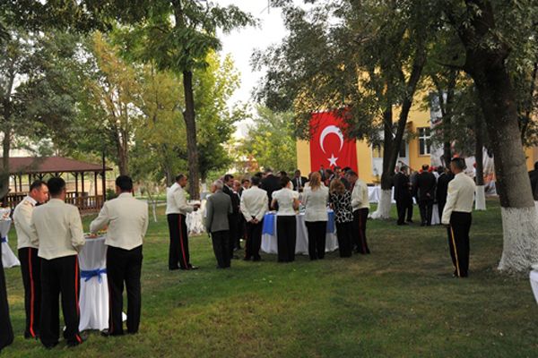 Tunceli'de 30 Ağustos resepsiyonu galerisi resim 1