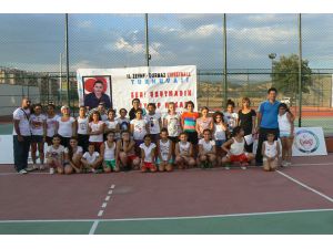 Basketbol İl Temsilciliği Zeynep Hocasını unutmadı