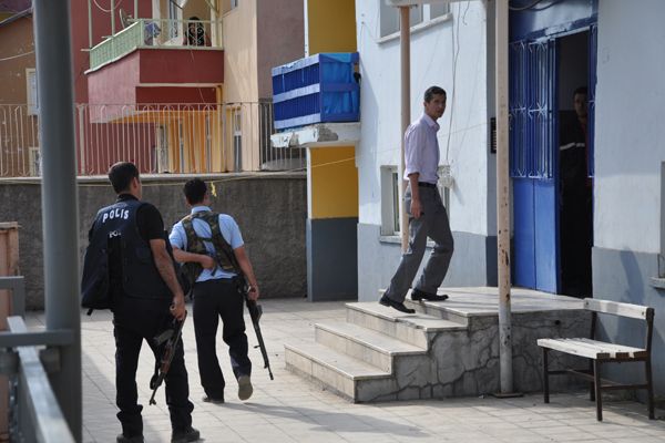 Tunceli'de Cumhuriyet Başsavcısı'na silahlı saldır galerisi resim 2