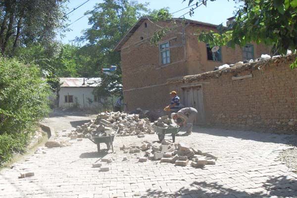 Pertek’te kilitli parke çalışması galerisi resim 4