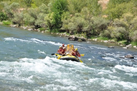 GENÇSEM’den Rafting Heyecanı