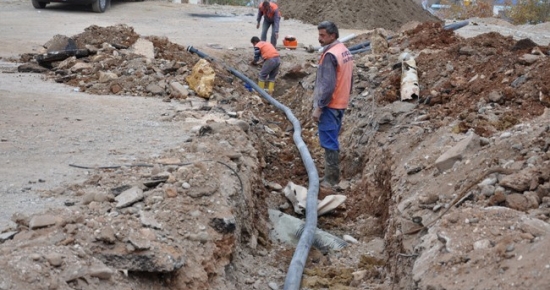 Yeni İçme Su Hat Çalışmaları devam ediyor