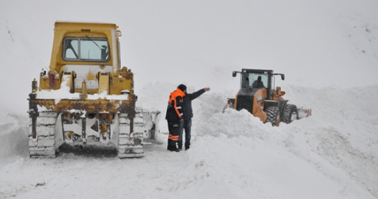 Tunceli'de 6 köy yolunda ulaşım sağlanamıyor