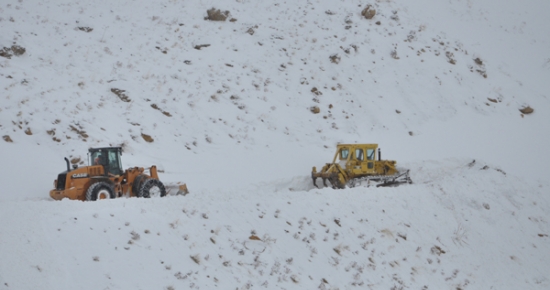 Tunceli'de 159 Köy Yolu Ulaşıma Kapandı