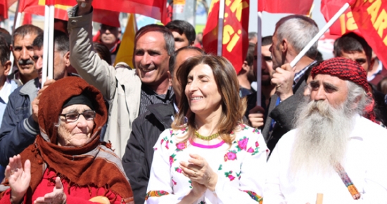 Tunceli’de coşkulu Newroz kutlaması