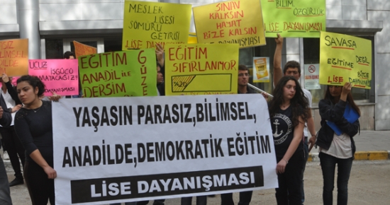 Lise Öğrencileri bilimsel ve demokratik eğitim için yürüdü