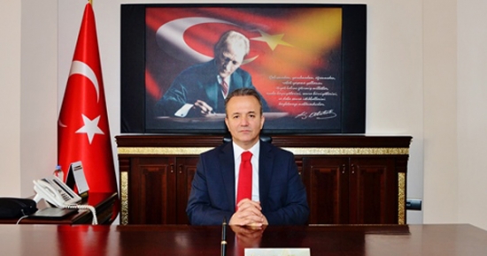 Vali Güner’den 19 Mayıs Atatürk`ü Anma Gençlik ve Spor Bayramı Mesajı