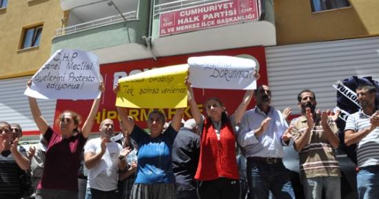 Tunceli'de Köy Sakinlerinden Su Protestosu