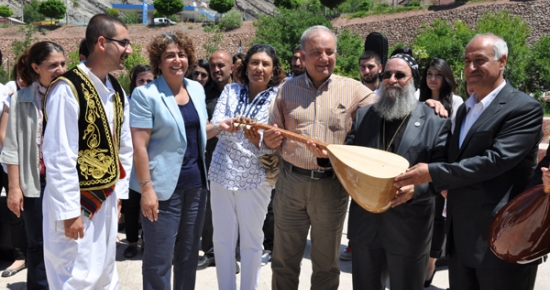 Tunceli Üniversitesi 2. Bahar Şenlikleri Başladı