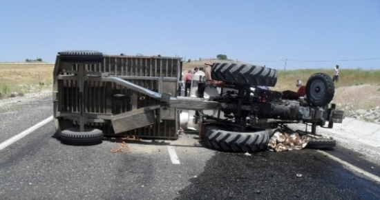 Çemişgezek'te Trafik Kazası: 1 Ölü, 2 Yaralı