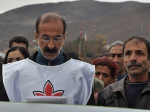 Askerde şüpheli şekilde yaşamını yitiren Yap için basın açıklaması