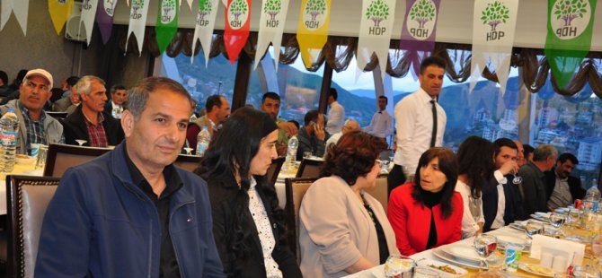 HDP, Esnaflarla yemekte buluştu