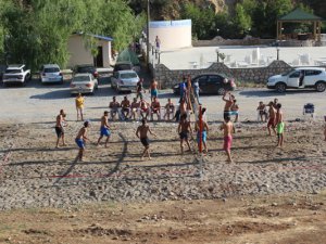 Dersim’de sıcak hava etkili oluyor