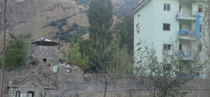 Bölük komutanlığına bombalı araçla saldırı!