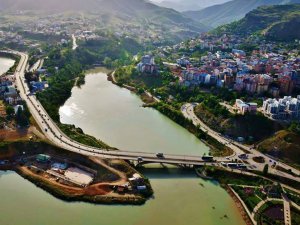 Tunceli geç bulup çabuk kaybettiği huzuru arıyor