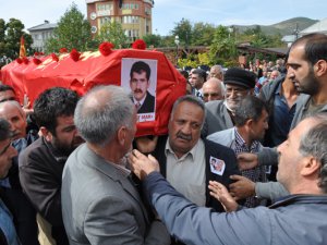 Dersimli’ler hayatını kaybedenleri son yolculuklarına uğurladı