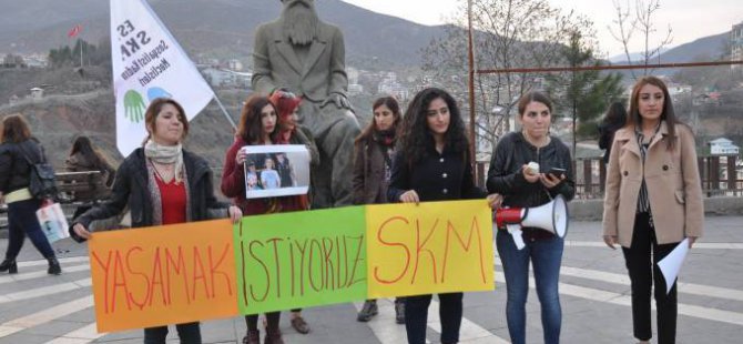 SKM üyeleri kadın katliamlarını protesto etti