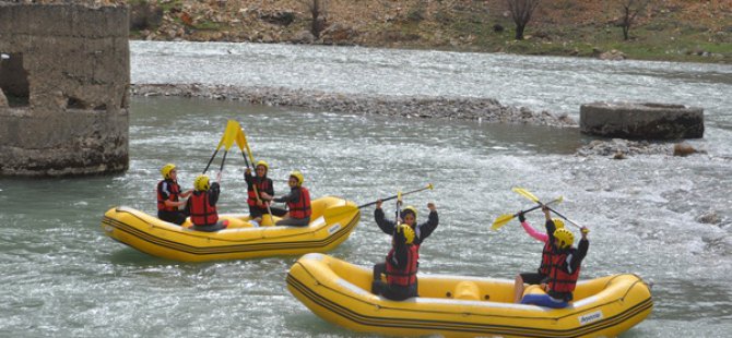 Raftingciler Türkiye'yi temsil edecek