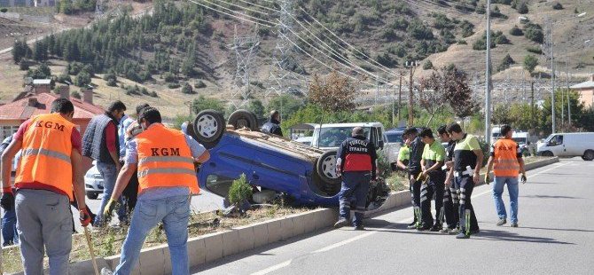 Dersim'de Trafik Kazası: 3 yaralı