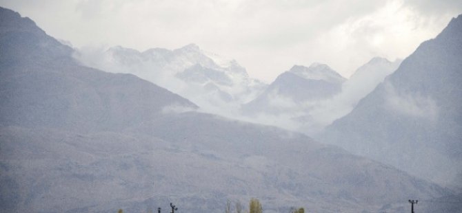 Munzur Dağları'na mevsimin ikinci karı düştü