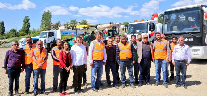 Belediye 10 yeni aracını hizmete sundu