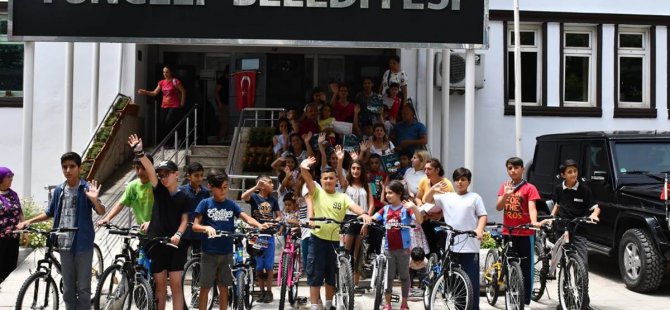 Vali Sonel, çocukların isteklerini gerçekleştirdi