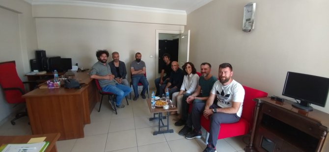 Milletvekili adaylarından gazetecilere ziyaret