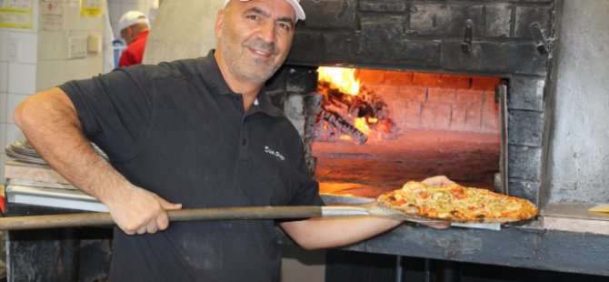 Dersimli ünlü pizzacı evsizlere Kerbela lokması dağıttı