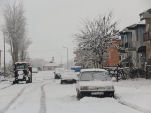 Ovacık ilçesinde kar yağışı