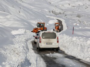 57 köy yolu ulaşıma açıldı