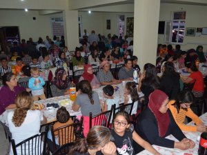 Jandarma Cemevi’nde iftar verdi