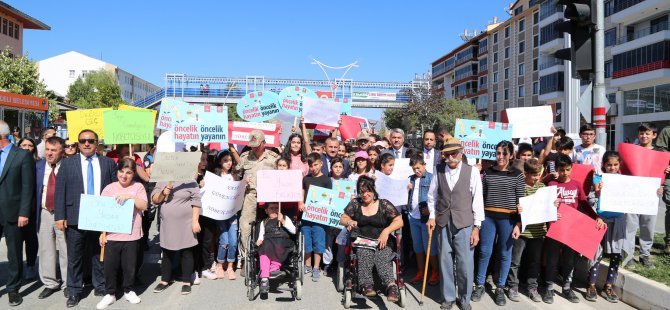 "Yaya Geçidi Nöbeti" etkinliği