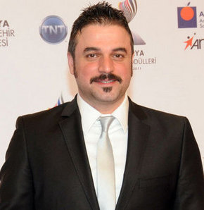 Ufuk Özkan'dan hayranlarına müjde