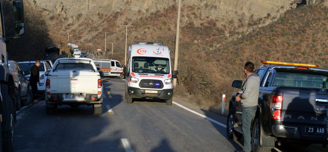 Zırhlı araç devrildi: 13 yaralı