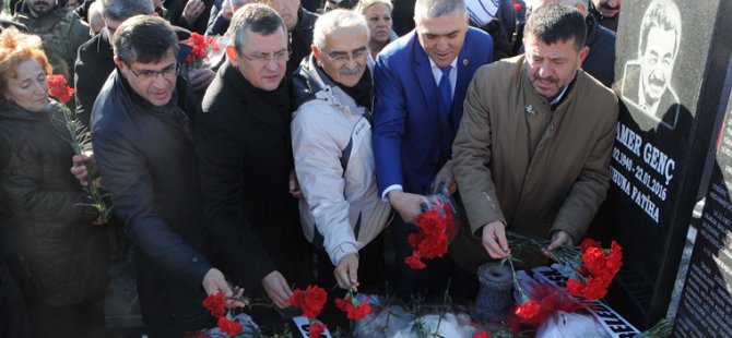 Kamer Genç mezarı başında anıldı