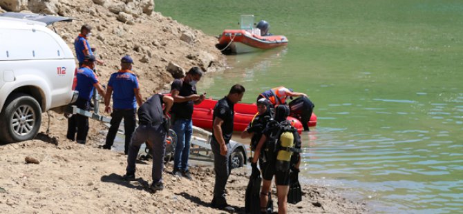 Gülistan Doku'yu su altında arama çalışmalarına yeniden başlandı