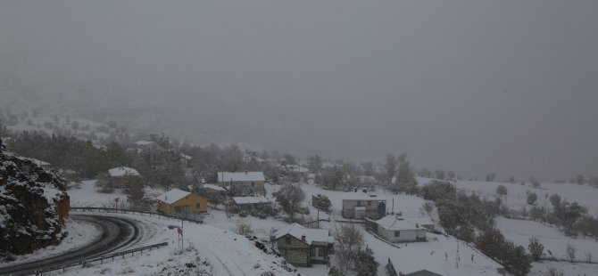 Dersim’de mevsimin ilk karı düştü, 31 köy yolu kapandı