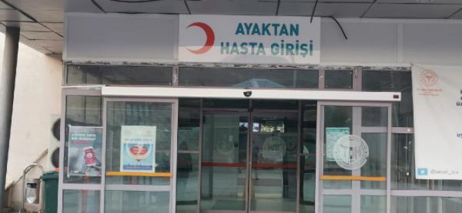 Hareket halindeki aracın kapısını açan kadın düşüp hayatını kaybetti