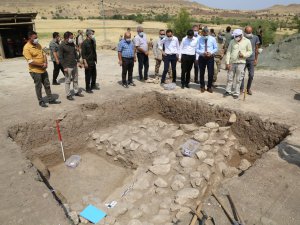 Tozkoparan höyüğünde tarihi eserler çıkmaya başladı