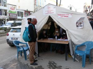 Sağlıkçılar aşılama oranını arttırmak için canla başla çalışıyor