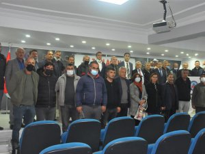 Erzincan Köy ve Mahalle Muhtarları Derneği’nde görev değişimi