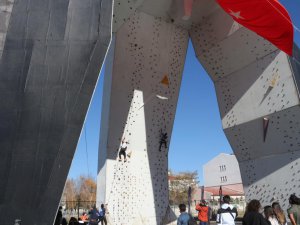 Atatürk Üniversitesi öğrenciler için çeşitli etkinlikler düzenledi