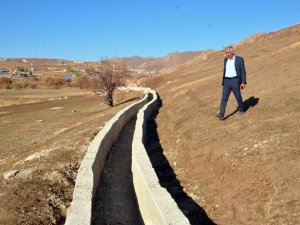 Suüstü köyünün 60 yıllık su kanalı sıkıntısı sona erdi