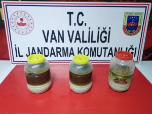 Gürpınar’da 12 kilo 166 gram metamfetamin ele geçirildi